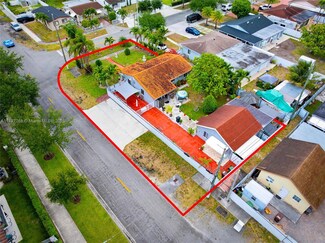 890 W 36th St, Hialeah, FL 33012