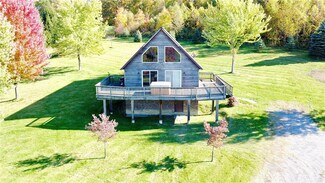1119 Turkey Hill Rd, Wampum, PA 16157