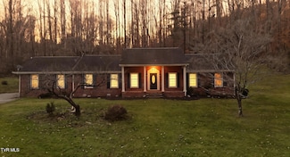 8412 Courtland Rd, Wise, VA 24293