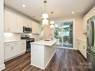 1421 Collier Walk Ave Unit CSW0209, Charlotte, NC 28205