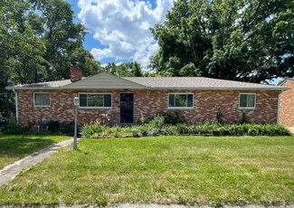 6117 Hedge Ave, Cincinnati, OH 45213