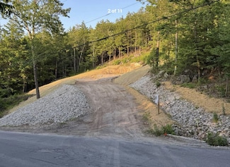 463 Craney Hill Rd, Henniker, NH 03242