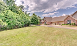 804 Charmant Place, Ridgeland, MS 39157