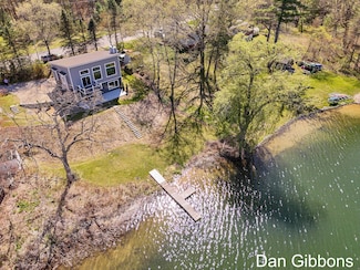 13415 Old 14 Mile Rd NE, Greenville, MI 48838
