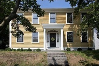 59 North St Unit 2, Hingham, MA 02043