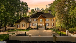450 Birkdale Dr, Fayetteville, GA 30215