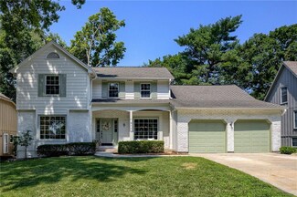 8116 Westgate Dr, Lenexa, KS 66215