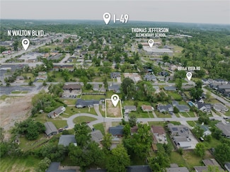 716 NW 6th St, Bentonville, AR 72712