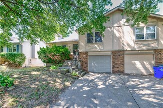 13850 S Darnell St, Olathe, KS 66062