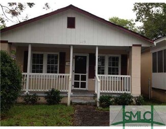 615 E Waldburg St, Savannah, GA 31401