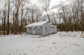 1108 Fir Rd, Effort, PA 18330