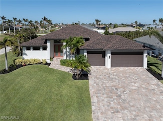 2711 SW 32nd St, Cape Coral, FL 33914