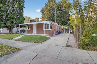 1214 Illinois St, Racine, WI 53405