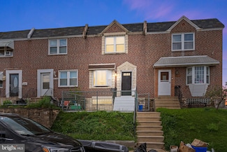 8154 Leon St, Philadelphia, PA 19136