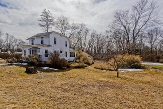 18 Leahey Ave, South Hadley, MA 01075