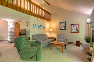 123 Stonehurst Manor Rd Unit 16C, Conway, NH 03860