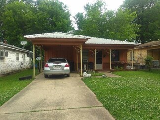 560 E 73rd St, Shreveport, LA 71106