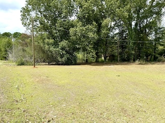 0 E Plum St, Columbus, MS 39702