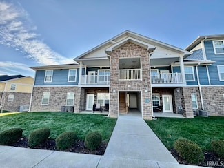 2771 S Boardwalk Cir Unit 302, Bloomington, IN 47403