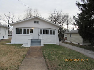 7526 Trenton Ave, Saint Louis, MO 63130