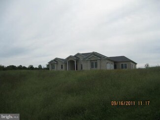 18232 Reva Farms Ln, Reva, VA 22735