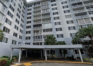 4200 Hillcrest Dr Unit 206, Hollywood, FL 33021