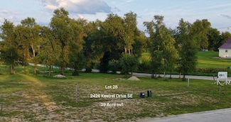 2426 Kestrel Dr SE, Cedar Rapids, IA 52403