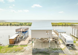 8209 Redfish St, Chauvin, LA 70344