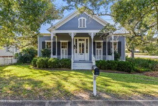 4124 Dantzler St, Moss Point, MS 39563
