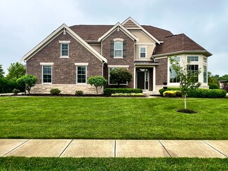 5904 Oakmont Blvd, Bargersville, IN 46106