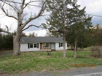 323 Spring Valley Rd, Hannacroix, NY 12087