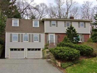 14 Wincrest Dr, Winchester, MA 01890