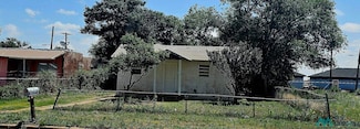 709 Cameo St, Clovis, NM 88101