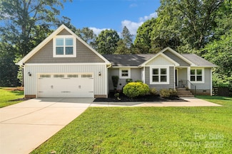 1774 Timmons Marie Ln, Lincolnton, NC 28092