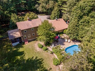 239 Post Rd, North Hampton, NH 03862