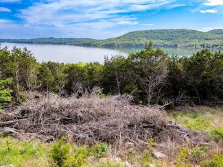 000 Bobcat Ridge Rd, Shell Knob, MO 65747