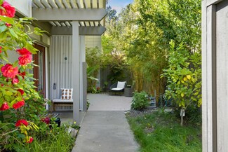 81 Los Altos Square, Los Altos, CA 94022