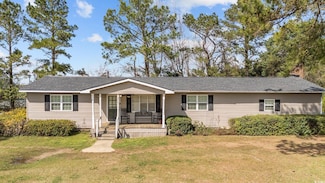 2710 Gaddys Mill Rd, Dillon, SC 29536