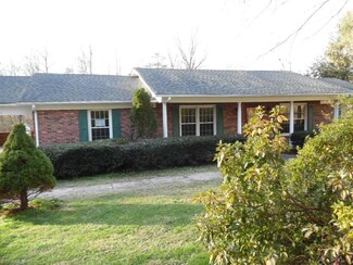212 Pool St, Dobson, NC 27017