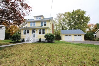 1103 Wall Rd, Spring Lake, NJ 07762
