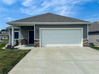 7736 NW 123 Terrace, Kansas City, MO 64163