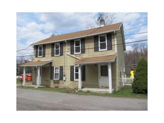 2207 Ocean St, West Newton, PA 15089