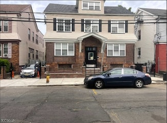 421-423 Leslie St, Newark, NJ 07112