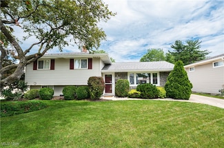 155 Erieview Dr, Eastlake, OH 44095
