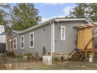 30 Jerome Ct, Lincoln City, OR 97367