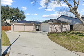 15722 Red Springs Dr, Houston, TX 77082