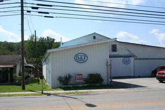 792 Fairlane Dr, Vanceburg, KY 41179