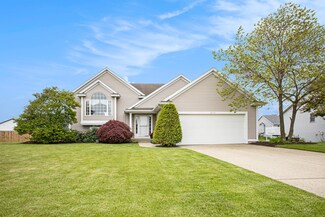 3672 Lenters Dr, Hudsonville, MI 49426