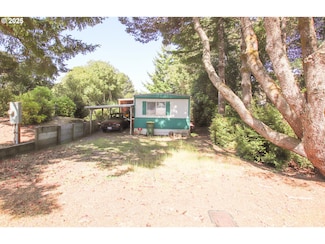 1600 Rhododendron Dr Unit 214, Florence, OR 97439