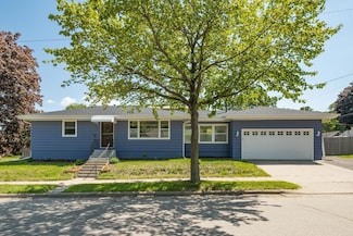 343 E 41st St, Minneapolis, MN 55409
